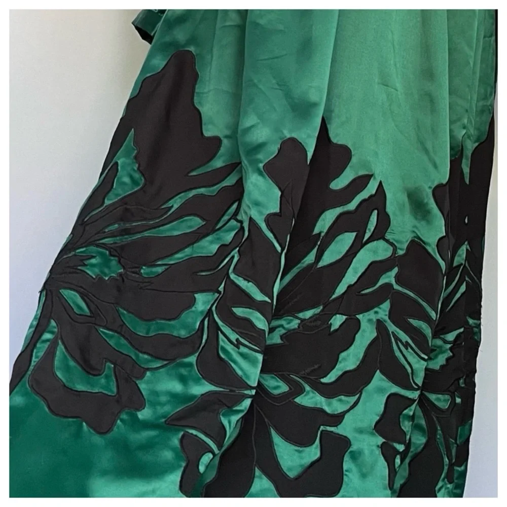 NWT Ssle Anthropologie Nikasha Emerald Green Embroidered Appliqué Maxi Dress - Picture 9 of 14